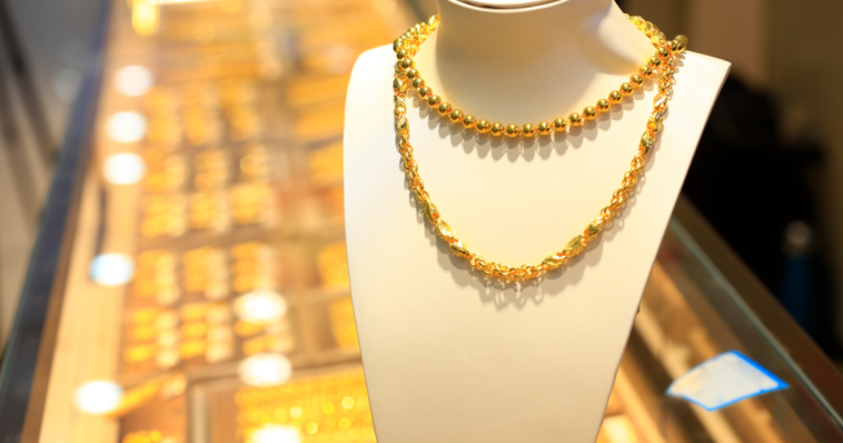 Jewelry Investment Guide: Factors to Consider Before Buying